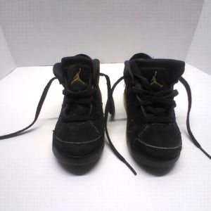 Nike Air Jordan Retro 6